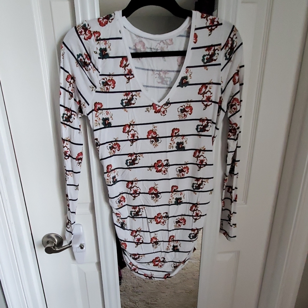 2/$20 Motherhood maternity striped long sleeved sh